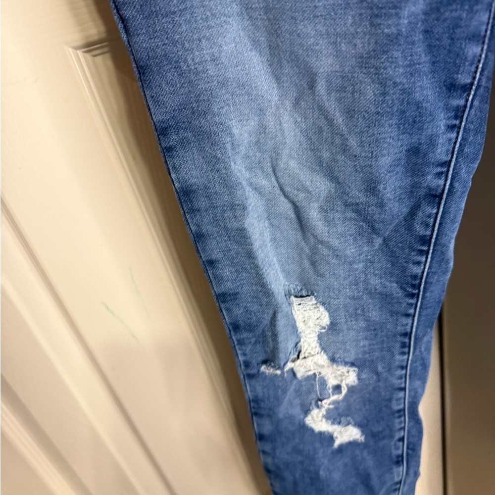 American Eagle Next Level Stretch Skinny Jeans Womens 4 Distressed Blue - Picture 3 of 6